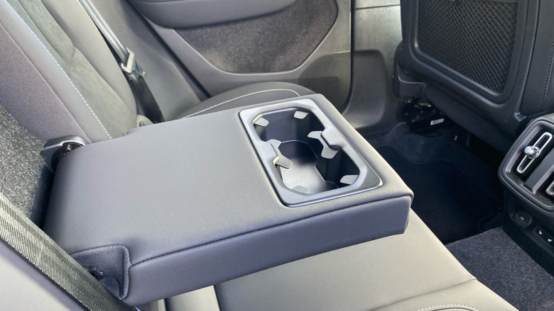 Volvo XC40 2.0 B3P Plus Dark 5dr Auto Petrol Estate